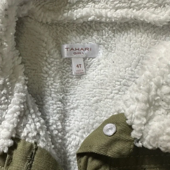 Tahari Olive Jacket with White Fleece Lining - Picture 8 of 8